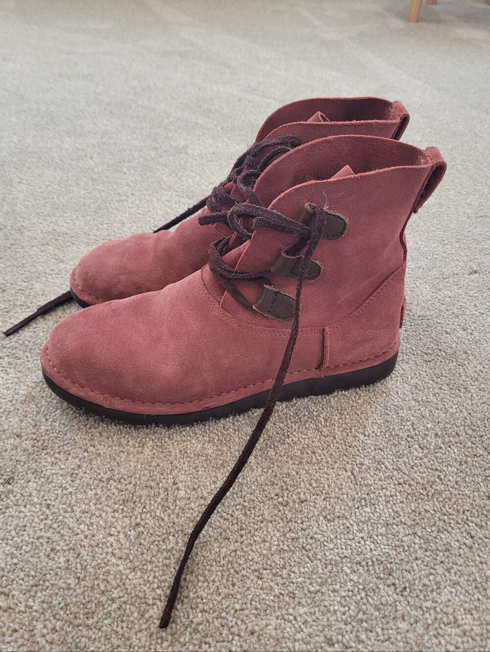 UGG Elvi Womens Red Clay Suede Lace Up Ankle Boots Size 7